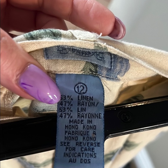 Vintage Floral High-Waisted Pants - Picture 7 of 7